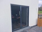 Schraub - Klebesystem Doppelflügel - Fliegengitter für Tür und Fenster – Bild 2